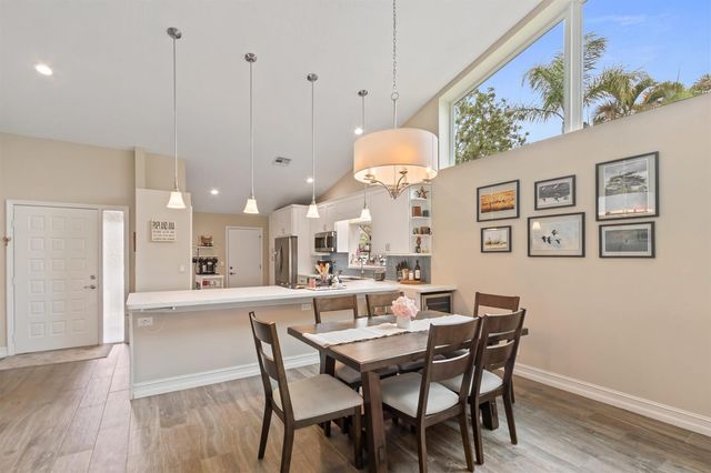 1401 Mahogany Place, Palm Beach Gardens, FL 33418