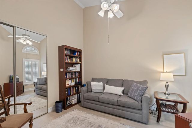 1401 Mahogany Place, Palm Beach Gardens, FL 33418