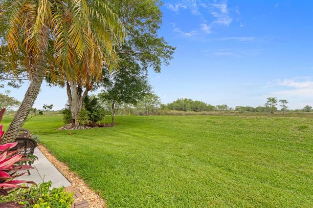 1401 Mahogany Place, Palm Beach Gardens, FL 33418