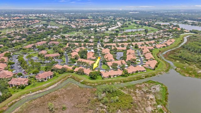 1401 Mahogany Place, Palm Beach Gardens, FL 33418