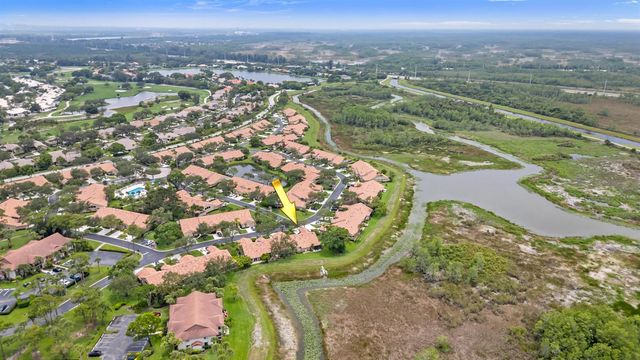 1401 Mahogany Place, Palm Beach Gardens, FL 33418