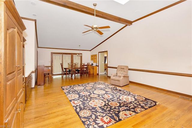 107 Thunderbird LN, Williamsburg, VA 23185