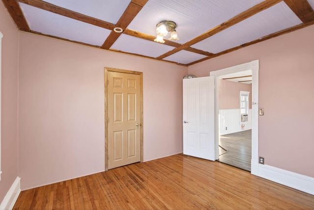 3905 6th Street N, Minneapolis, MN 55412