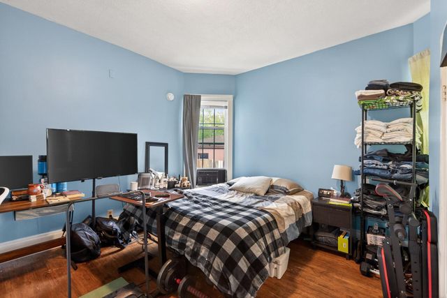 3905 6th Street N, Minneapolis, MN 55412