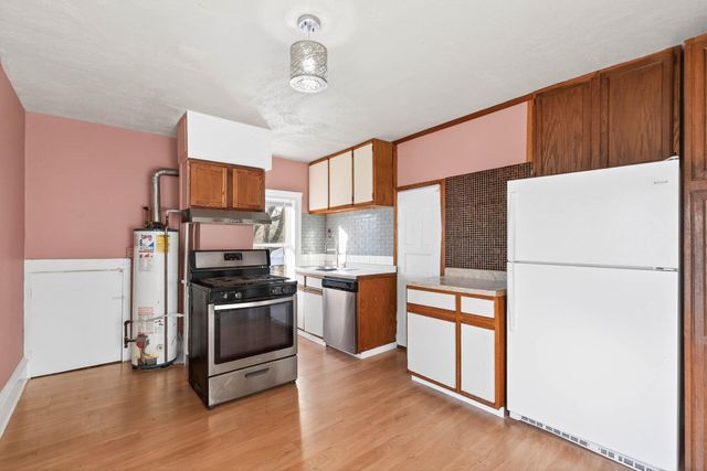 3905 6th Street N, Minneapolis, MN 55412