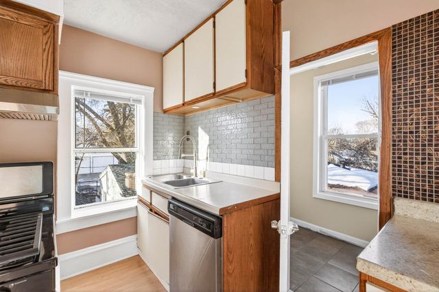 3905 6th Street N, Minneapolis, MN 55412