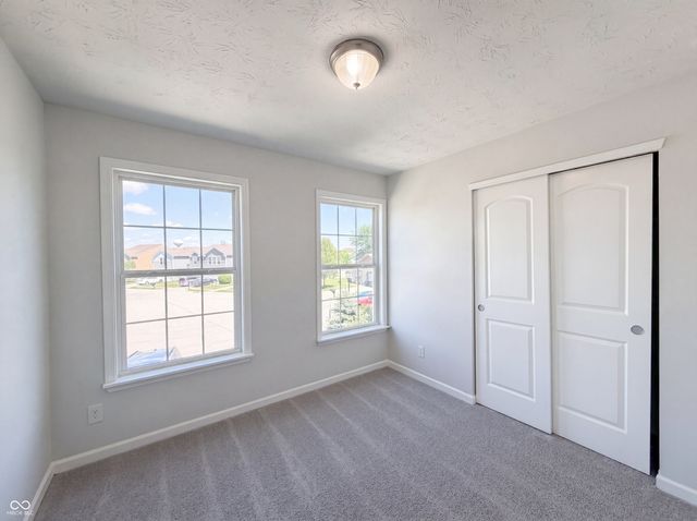 939 Olmsted Court, Shelbyville, IN 46176
