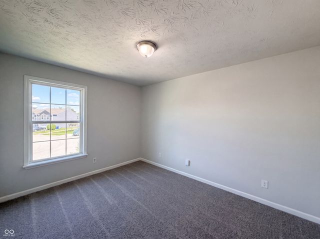 939 Olmsted Court, Shelbyville, IN 46176