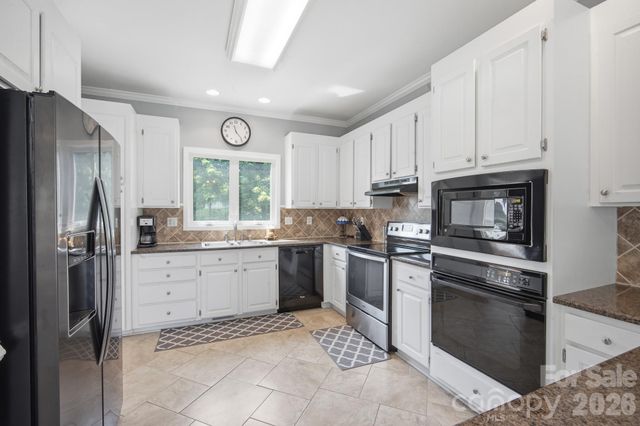 825 Timberlane Trail, Salisbury, NC 28147