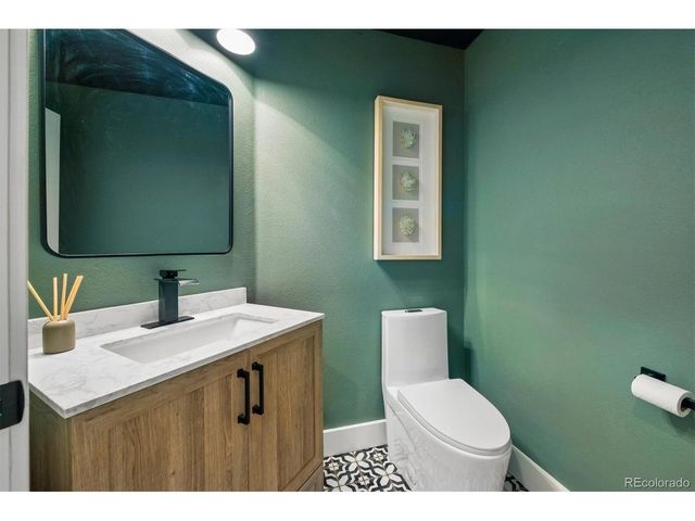1362 S Uinta Ct, Denver, CO 80231