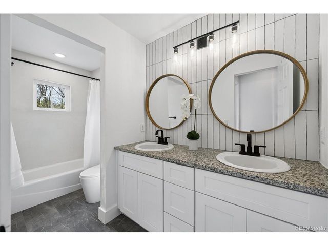 1362 S Uinta Ct, Denver, CO 80231