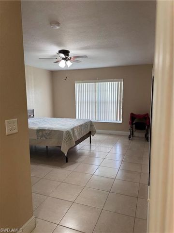 1127 Fogia ST E, Lehigh Acres, FL 33974