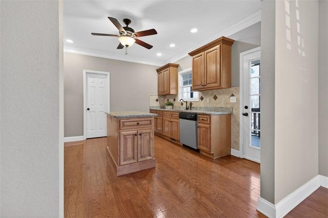 90 Azalea Court, Murrayville, GA 30564