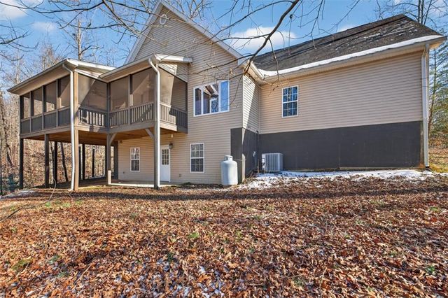 90 Azalea Court, Murrayville, GA 30564