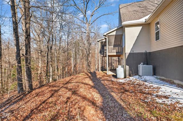 90 Azalea Court, Murrayville, GA 30564