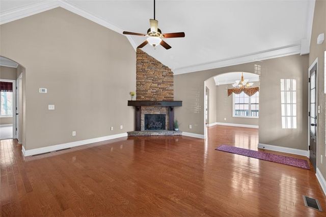 90 Azalea Court, Murrayville, GA 30564