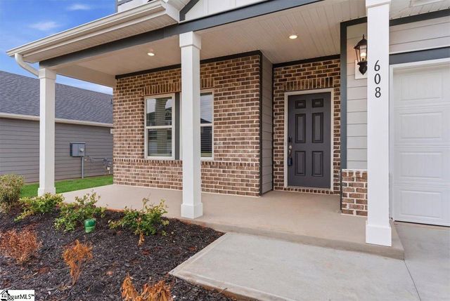 608 Hollybank Street, Fountain Inn, SC 29644