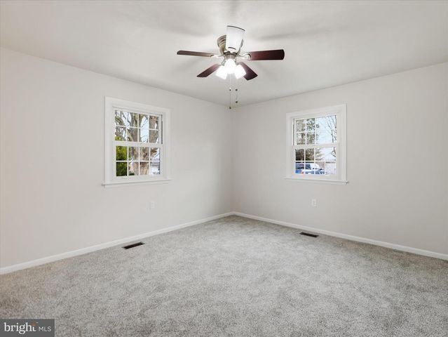 2953 PHILADELPHIA AVE, Chambersburg, PA 17201