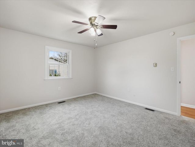 2953 PHILADELPHIA AVE, Chambersburg, PA 17201