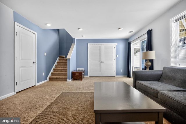 104 LEVIS DR, Mount Holly, NJ 08060