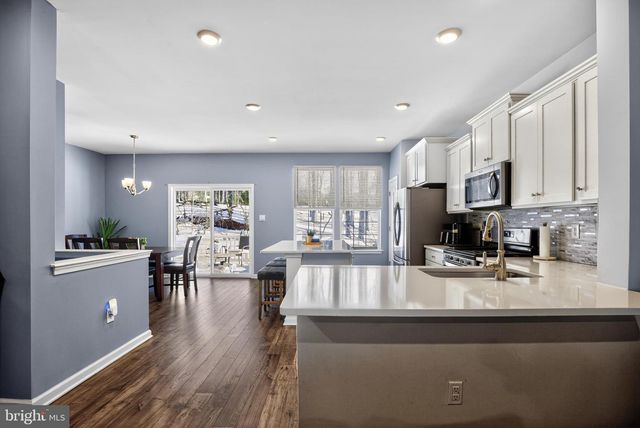 104 LEVIS DR, Mount Holly, NJ 08060