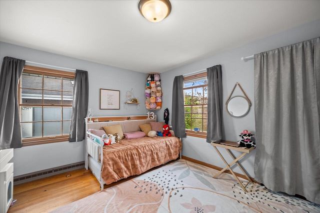 7738 W Eden PLACE, Milwaukee, WI 53220