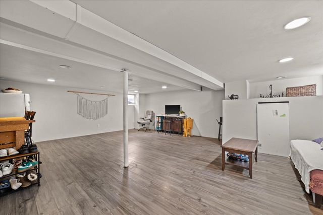 7738 W Eden PLACE, Milwaukee, WI 53220