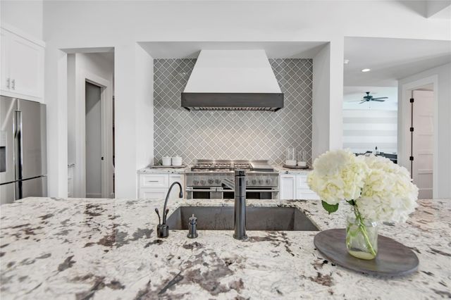 20302 Old Windmill Trail, Hockley, TX 77447