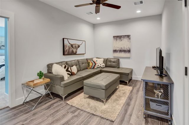 20302 Old Windmill Trail, Hockley, TX 77447