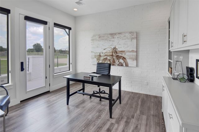 20302 Old Windmill Trail, Hockley, TX 77447