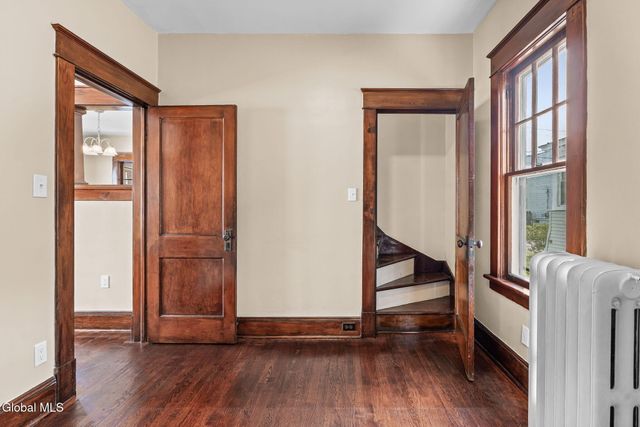 1 Corthell Street, Albany, NY 12205