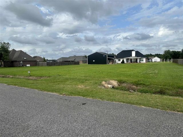 5807 Alder Street, Lake Charles, LA 70605