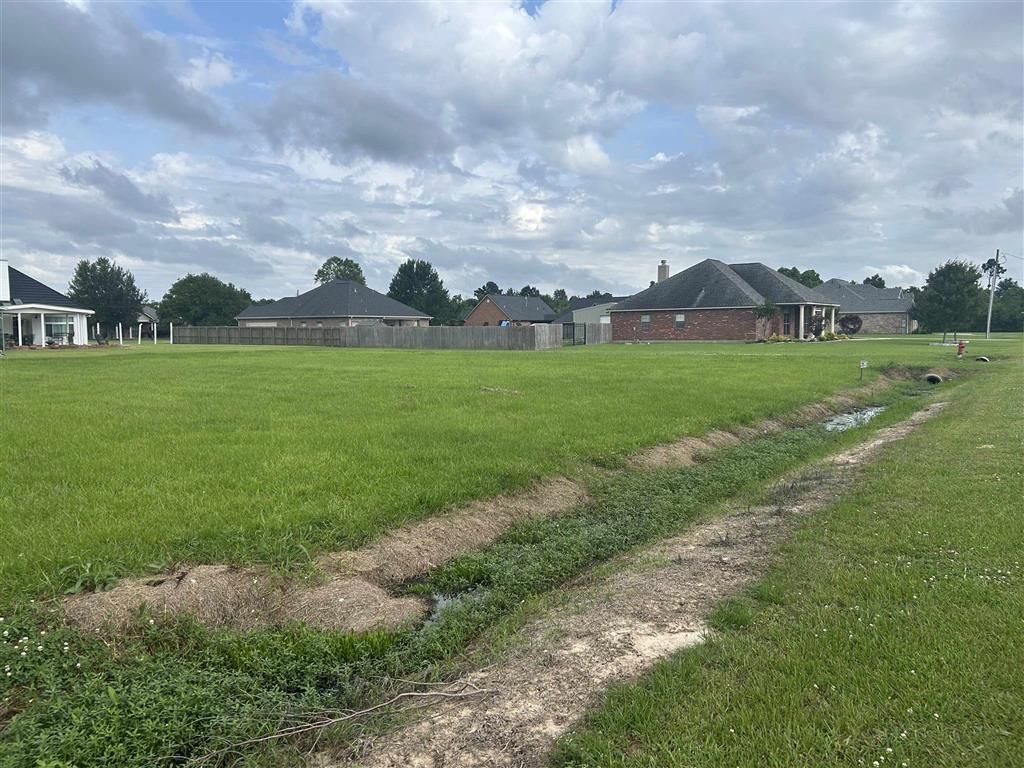 5807 Alder Street, Lake Charles, LA 70605