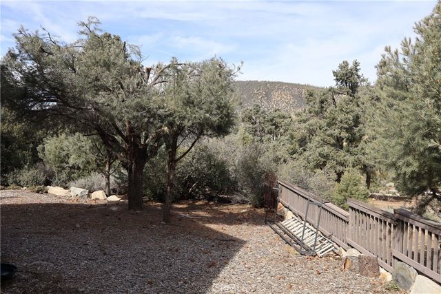 15425 Live Oak, Pine Mountain Club, CA 93222