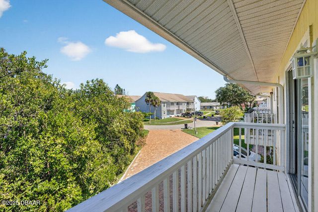 713 Laurel Bay Circle, New Smyrna Beach, FL 32169