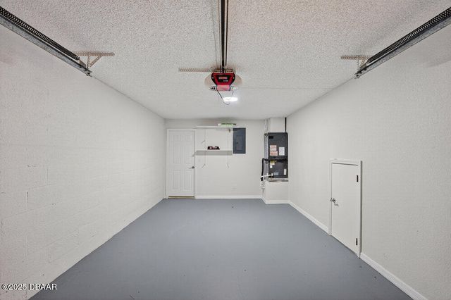 713 Laurel Bay Circle, New Smyrna Beach, FL 32169