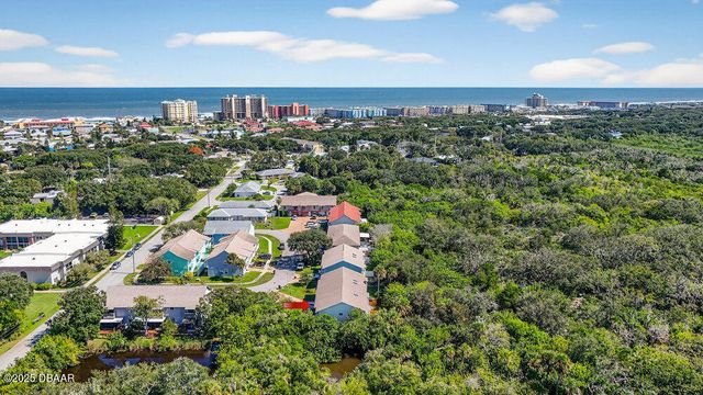 713 Laurel Bay Circle, New Smyrna Beach, FL 32169