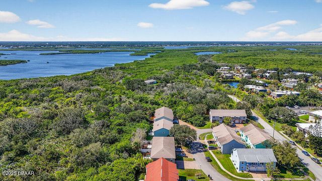 713 Laurel Bay Circle, New Smyrna Beach, FL 32169