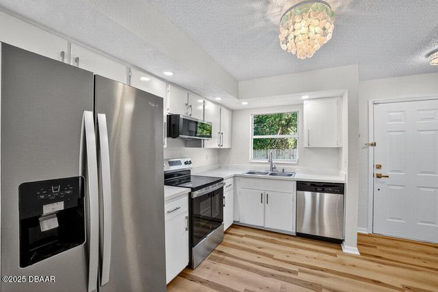 713 Laurel Bay Circle, New Smyrna Beach, FL 32169