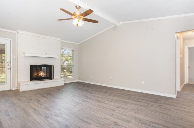 6813 Shadydale Drive, North Richland Hills, TX 76182