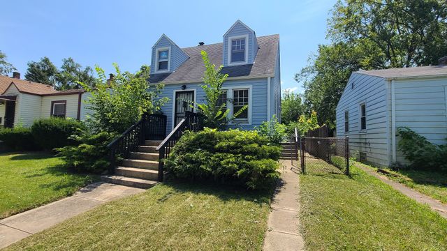 110 W 140th Court, Riverdale, IL 60827