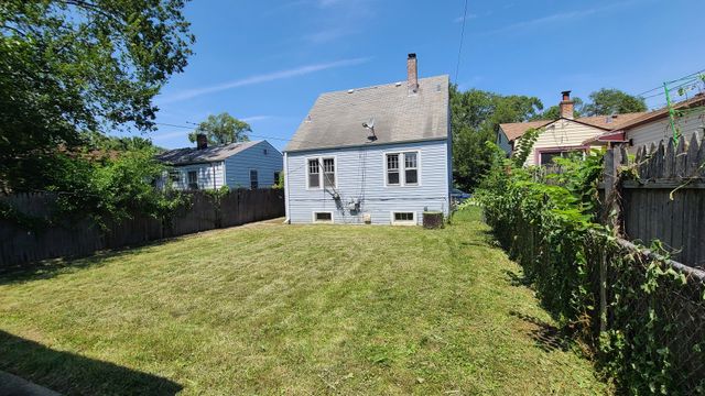 110 W 140th Court, Riverdale, IL 60827