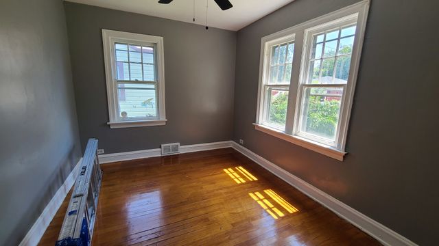 110 W 140th Court, Riverdale, IL 60827