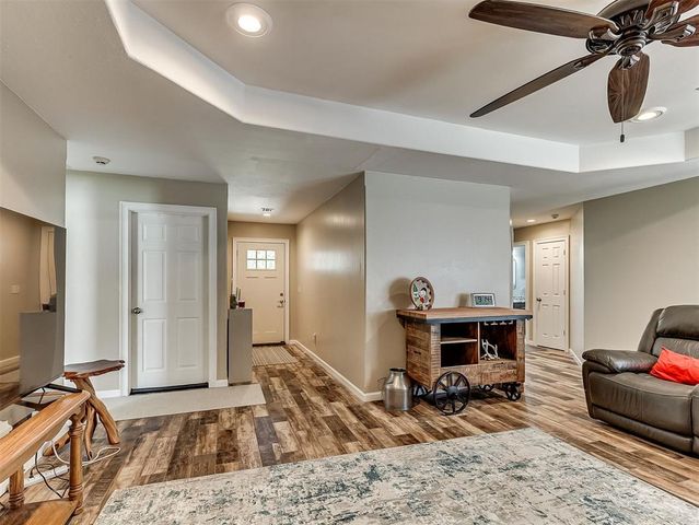2120 Flamingo Dr, Blanchard, OK 73010