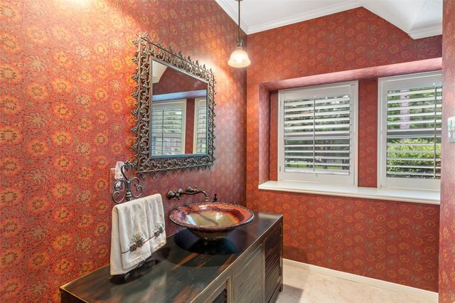 2515 Kings Forest Drive, Kingwood, TX 77339