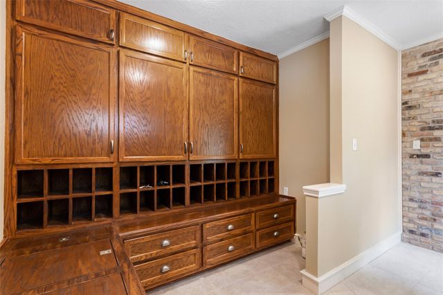 2515 Kings Forest Drive, Kingwood, TX 77339
