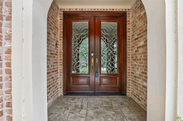 2515 Kings Forest Drive, Kingwood, TX 77339
