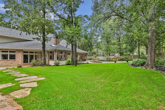 2515 Kings Forest Drive, Kingwood, TX 77339