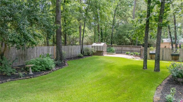 2515 Kings Forest Drive, Kingwood, TX 77339