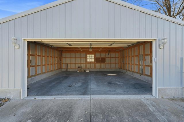 2740 E Republic Road, Springfield, MO 65804